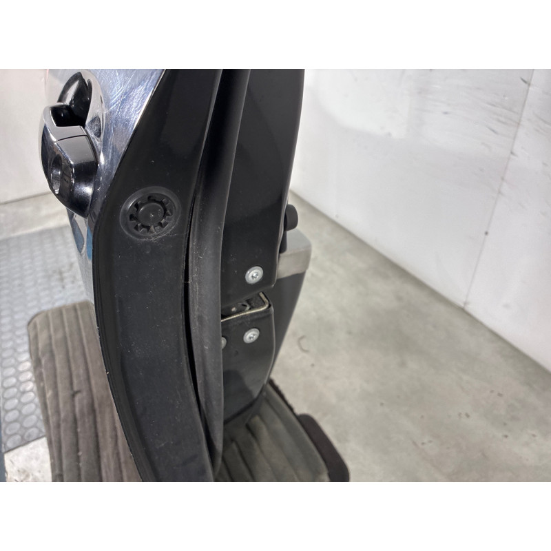 Porte avant gauche TOYOTA YARIS 2 Photo n°2