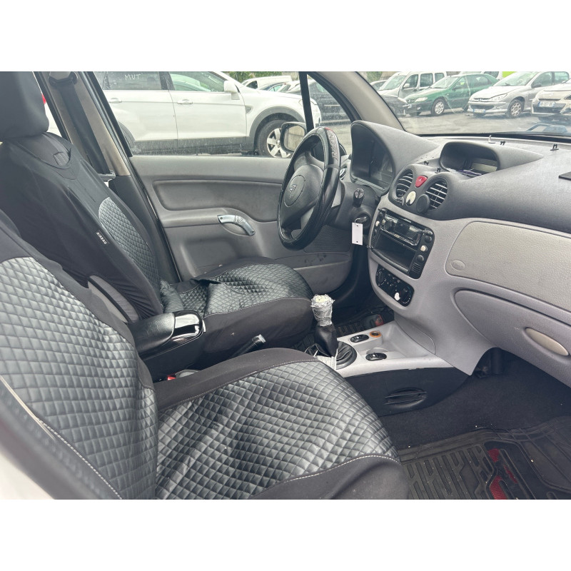 Porte avant droit CITROEN C3 1 Photo n°15