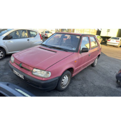 Optique avant secondaire droit (feux)(clignotant) SKODA FELICIA