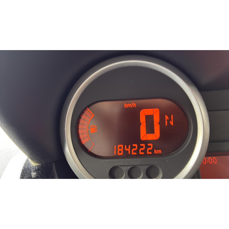 Feu arriere secondaire gauche (feux) RENAULT TWINGO 2 Photo n°18