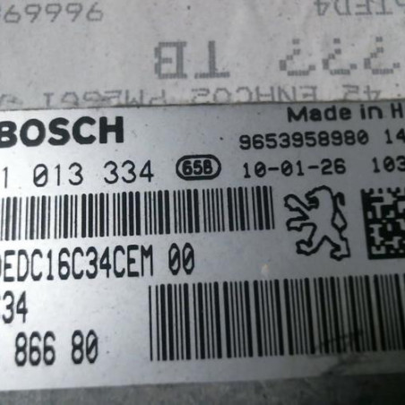 Calculateur moteur PEUGEOT 3008 1