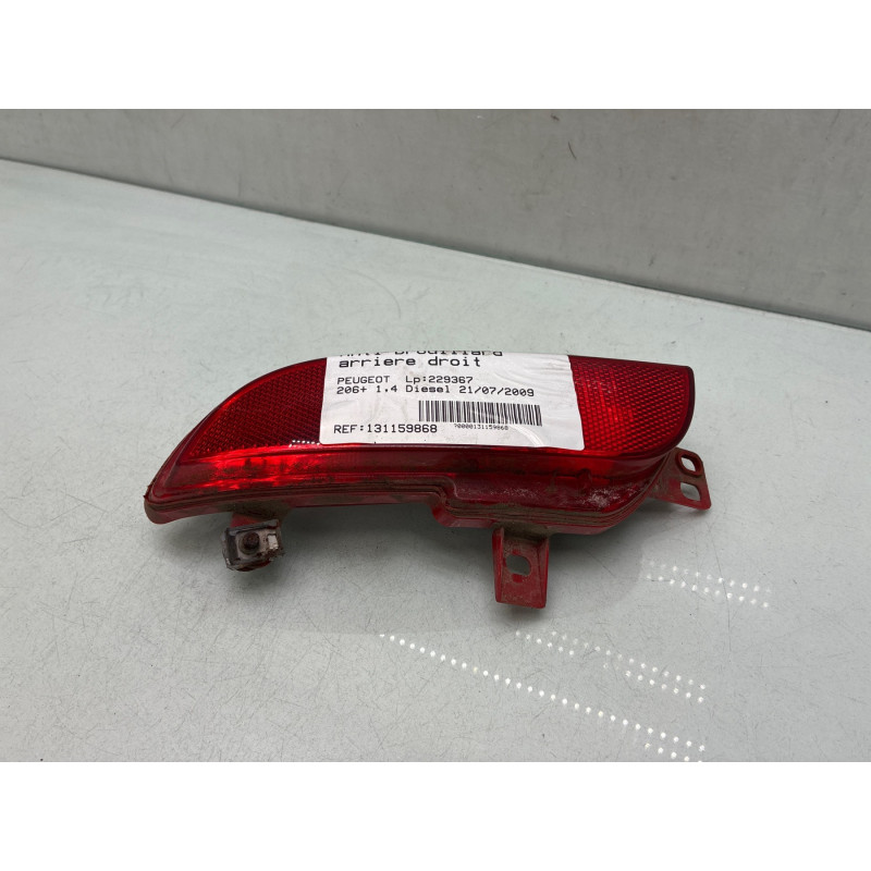 Anti brouillard arriere droit PEUGEOT 206+ Photo n°3