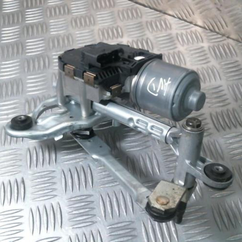 Moteur essuie glace avant droit PEUGEOT 3008 1 Photo n°2