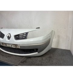 Pare choc avant RENAULT MEGANE 2