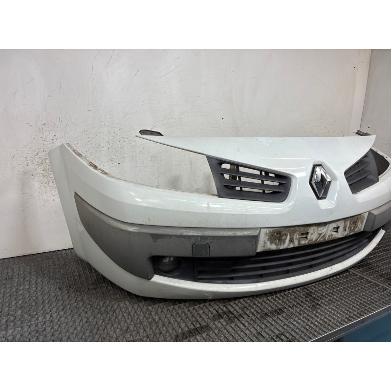 Pare choc avant RENAULT MEGANE 2 Photo n°6