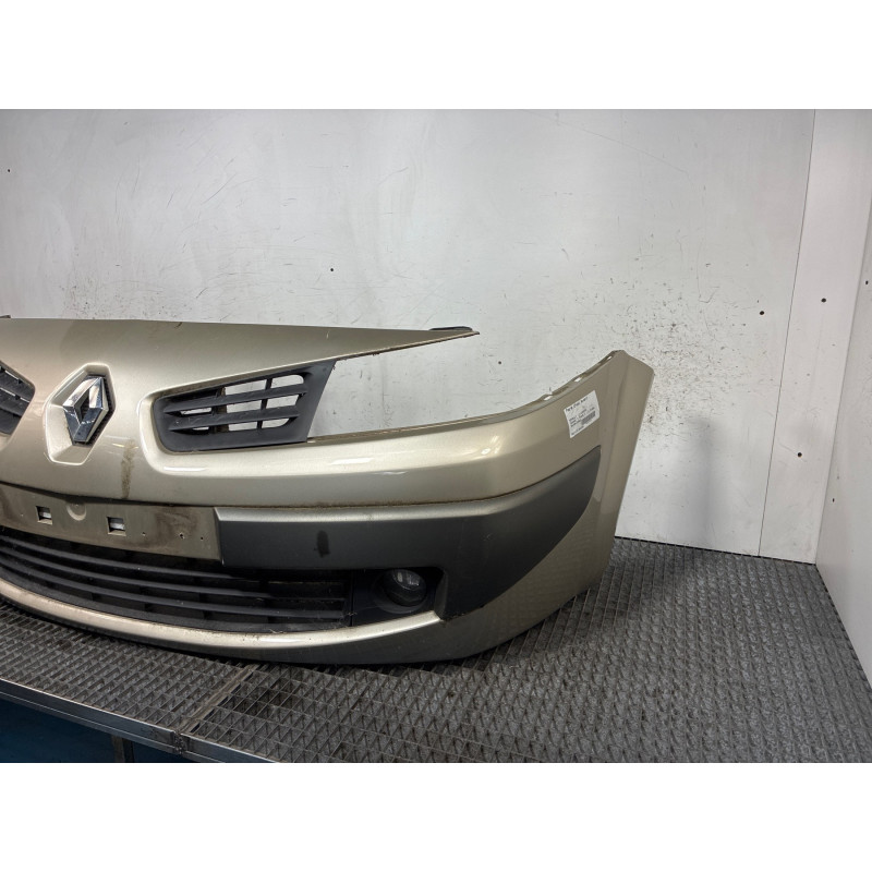 Pare choc avant RENAULT MEGANE 2 Photo n°2