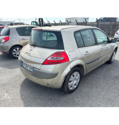 Pare choc avant RENAULT MEGANE 2
