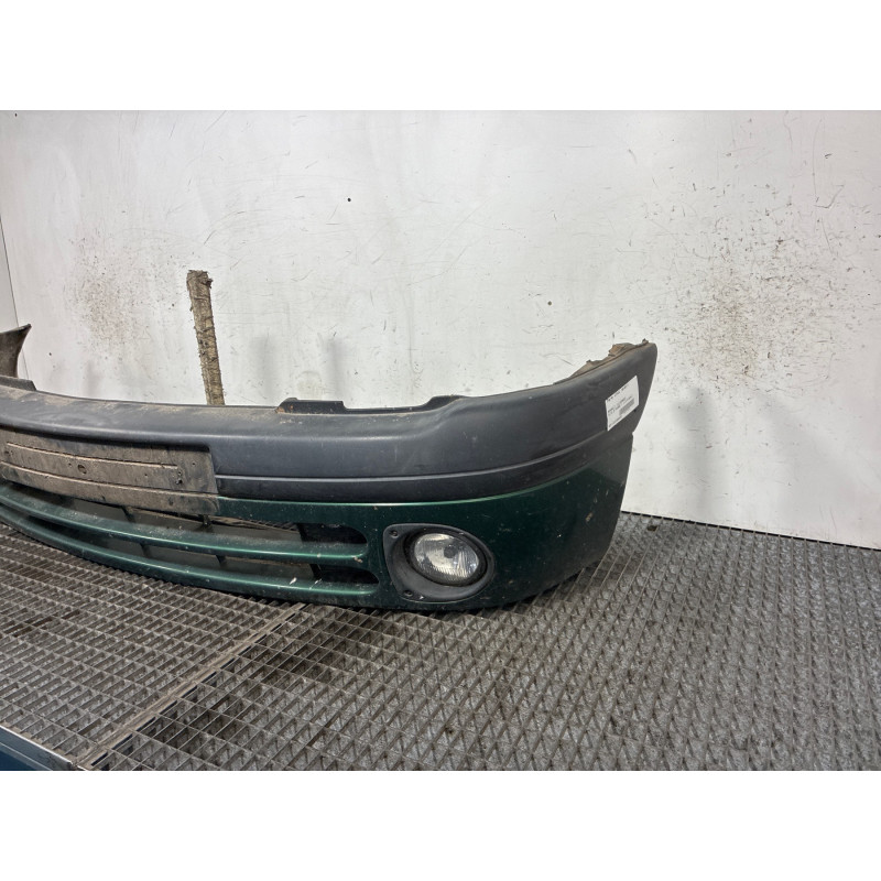 Pare choc avant RENAULT CLIO 2 Photo n°4