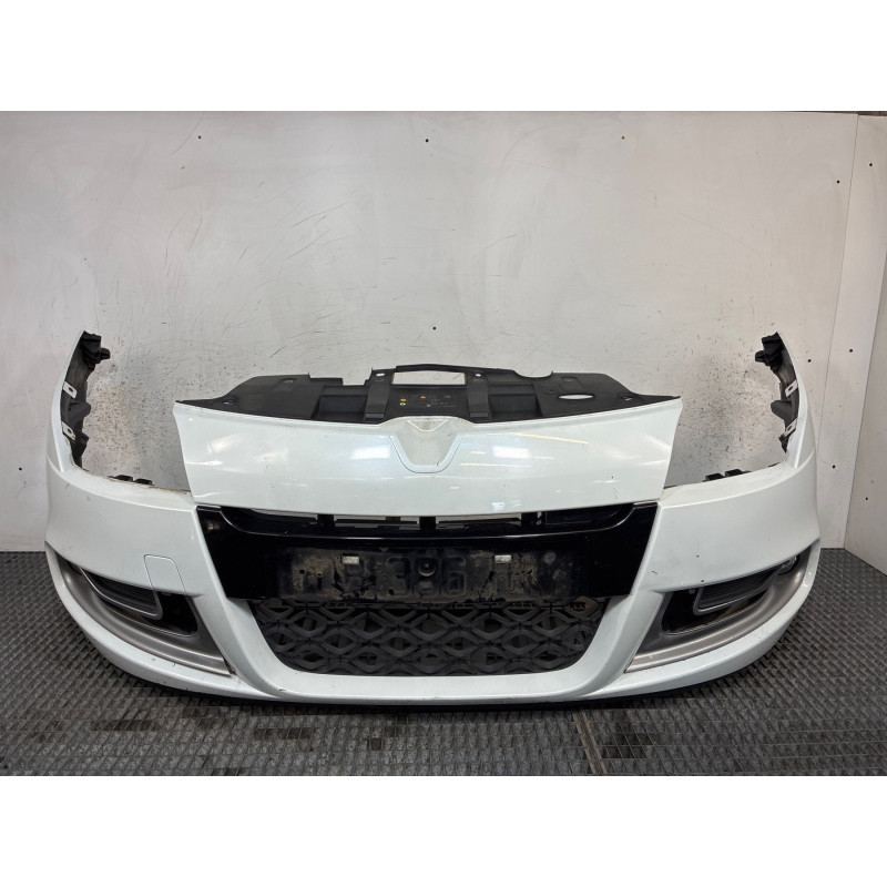 Pare choc avant RENAULT MEGANE 3 Photo n°5