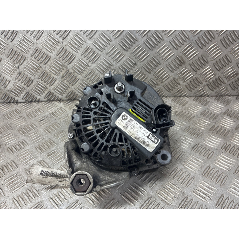 Alternateur BMW SERIE 5 E61 Photo n°2