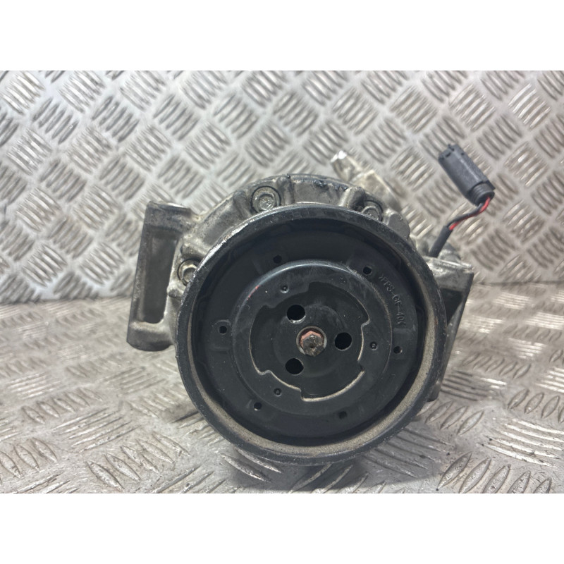 Compresseur clim BMW SERIE 5 E61 Photo n°2