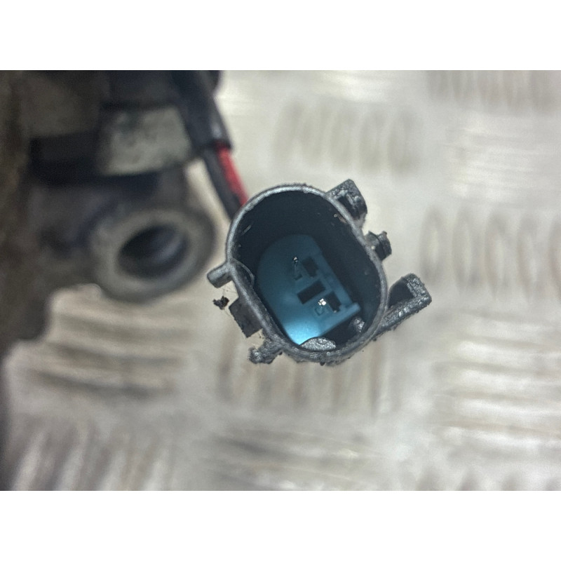 Compresseur clim BMW SERIE 5 E61 Photo n°4