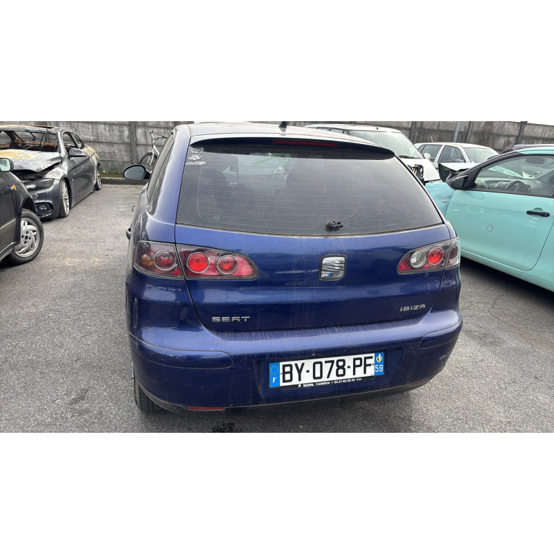 Calandre SEAT IBIZA 3 Photo n°9