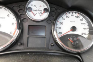 Pretensionneur de ceinture avant droit PEUGEOT 207