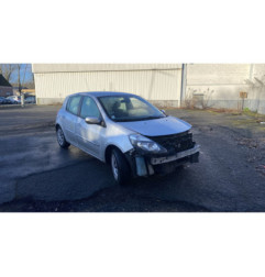 Attache ceinture arriere droit RENAULT CLIO 3