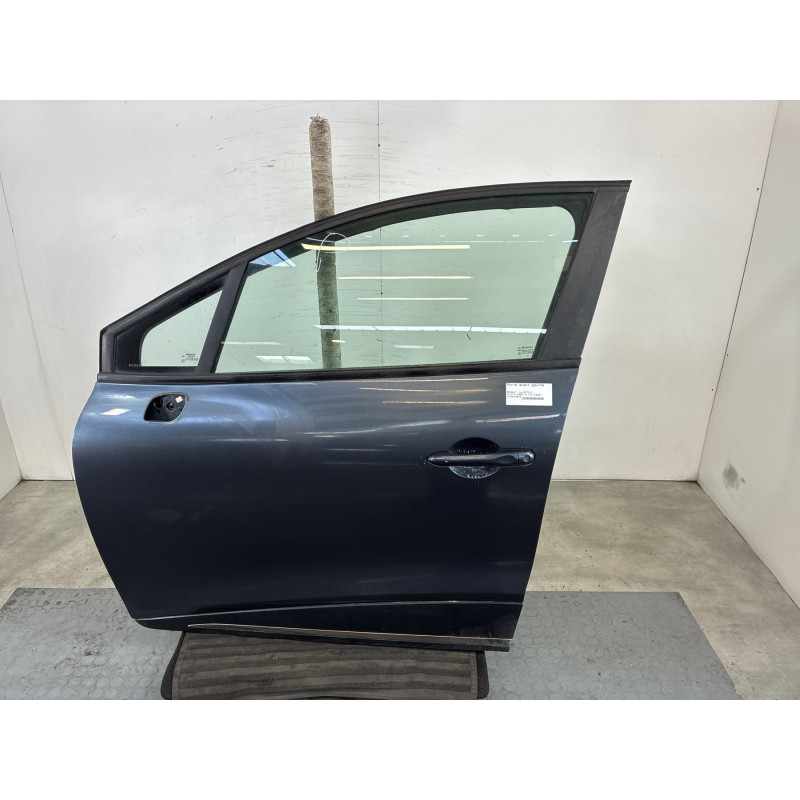 Porte avant gauche RENAULT CLIO 4 Photo n°1