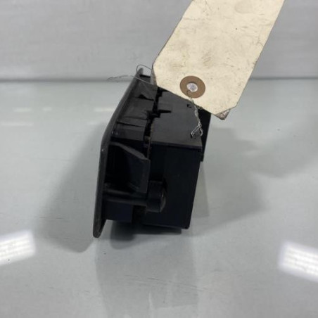 Interrupteur de leve vitre avant gauche NISSAN PRIMERA 4