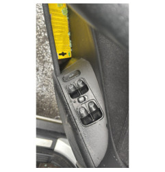 Bras essuie glace avant droit MERCEDES CLASSE C 203