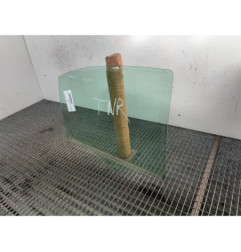 Vitre arriere droit MERCEDES CLASSE C 203