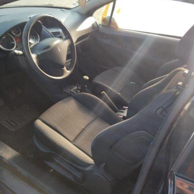 Pretensionneur de ceinture avant droit PEUGEOT 207 Photo n°8