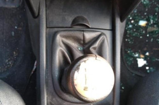 Pretensionneur de ceinture avant droit PEUGEOT 207