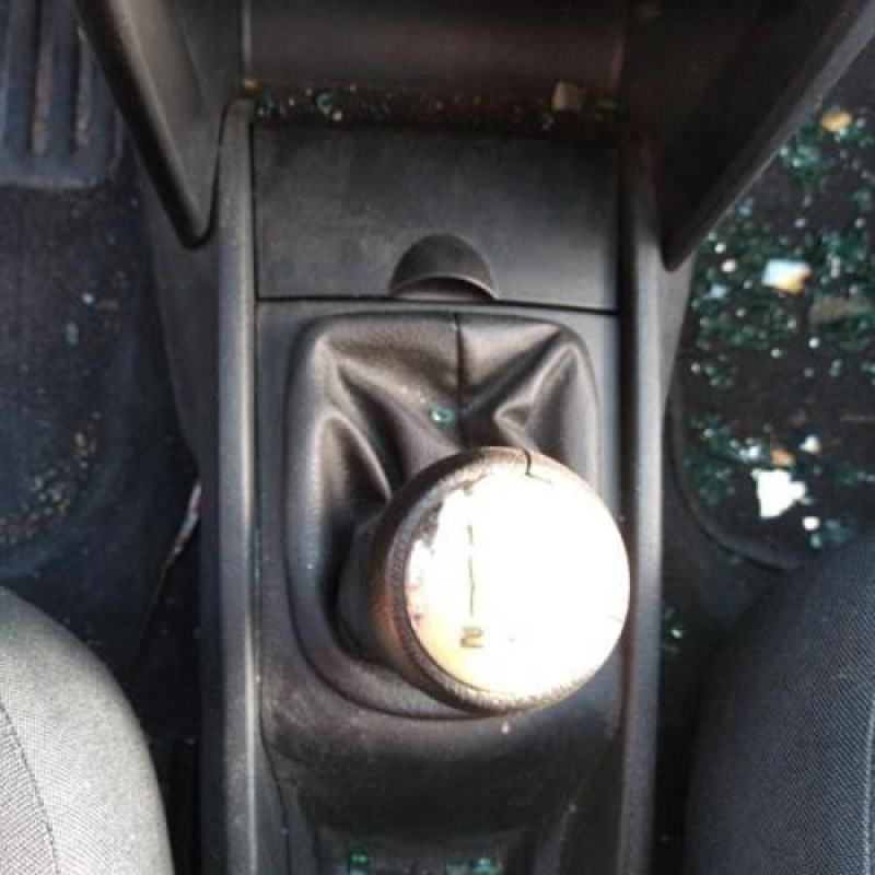 Pretensionneur de ceinture avant droit PEUGEOT 207 Photo n°9
