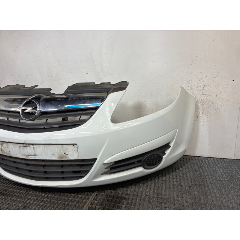 Pare choc avant OPEL CORSA D Photo n°4