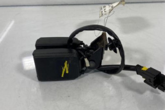 Attache ceinture arriere droit PEUGEOT 207