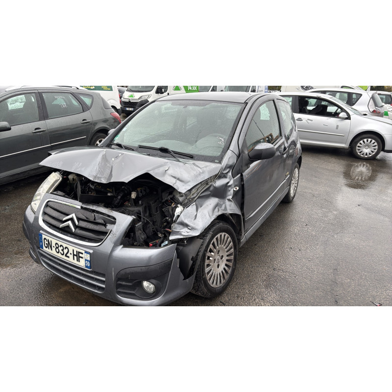 Lunette arriere CITROEN C2 Photo n°6