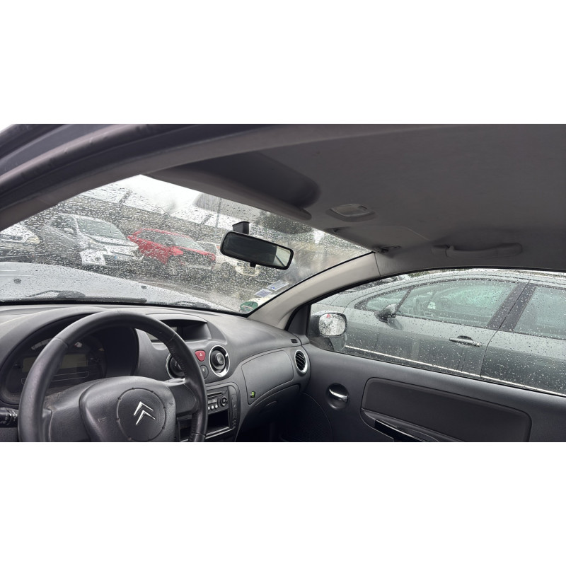 Lunette arriere CITROEN C2 Photo n°17
