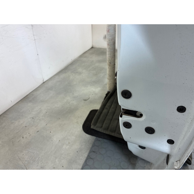 Porte avant droit RENAULT CLIO 2 CAMPUS Photo n°5