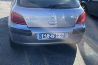 Serrure avant droit PEUGEOT 307