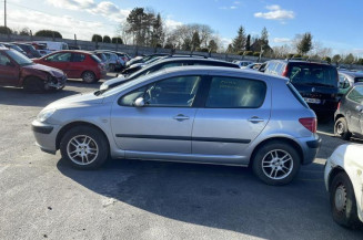 Serrure avant droit PEUGEOT 307