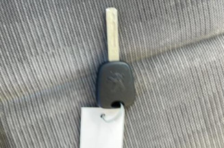 Serrure avant droit PEUGEOT 307