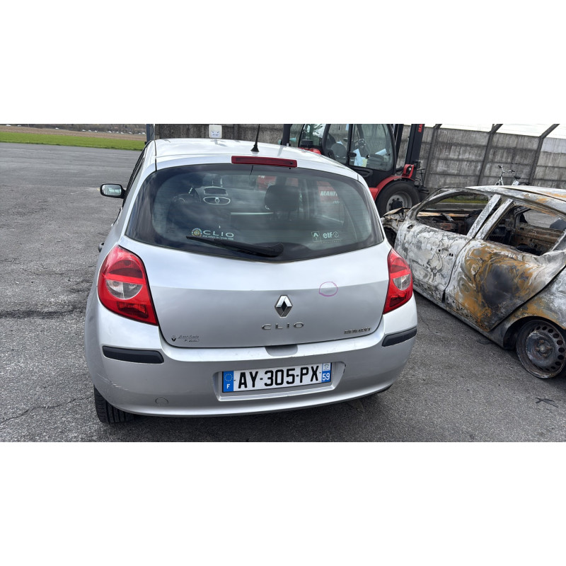Compteur RENAULT CLIO 3 Photo n°8