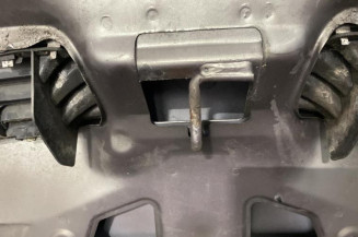 Capot RENAULT MEGANE 1