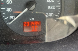 Capot RENAULT MEGANE 1