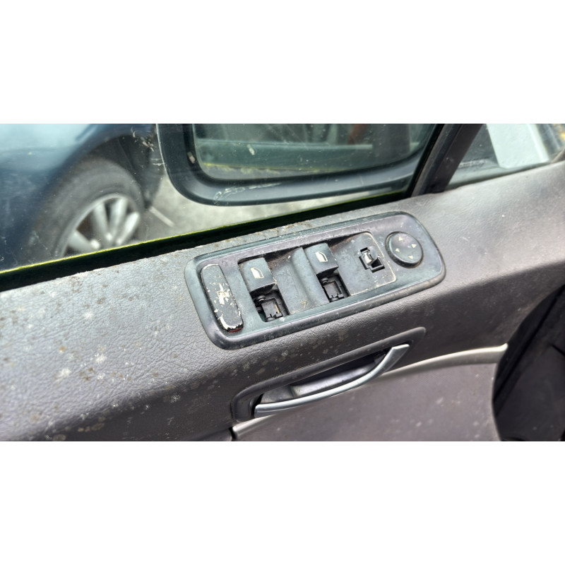 Malle/Hayon arriere PEUGEOT 807 Photo n°15
