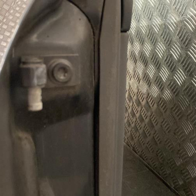 Porte avant droit AUDI A3 1 Photo n°4