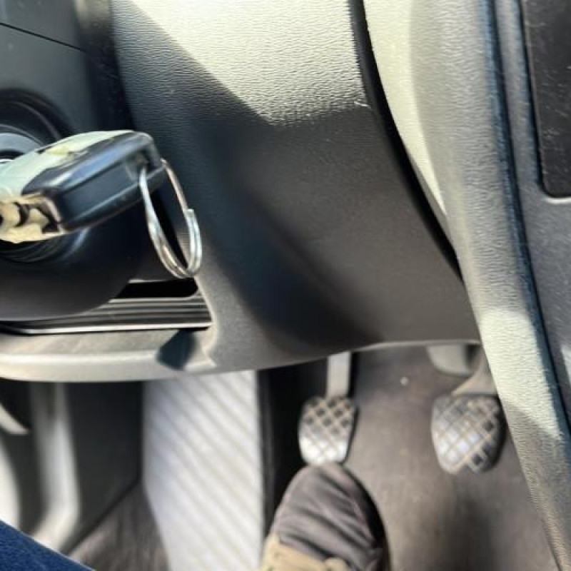 Porte avant droit AUDI A3 1 Photo n°8