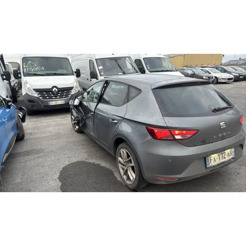 Pare choc arriere SEAT LEON 3 Photo n°9