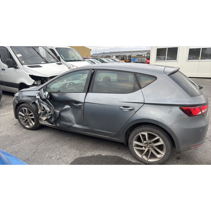 Pare choc arriere SEAT LEON 3 Photo n°12