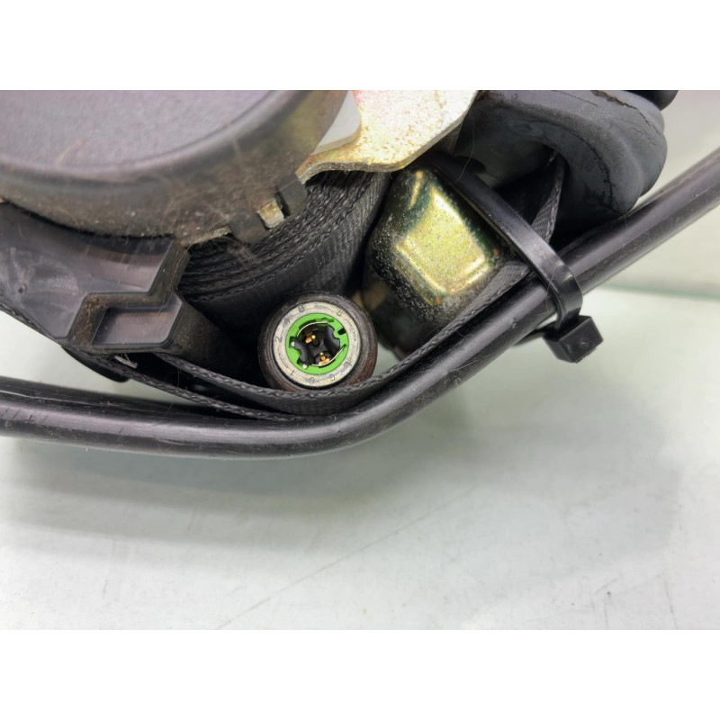 Pretensionneur de ceinture avant droit PEUGEOT 206 Photo n°4