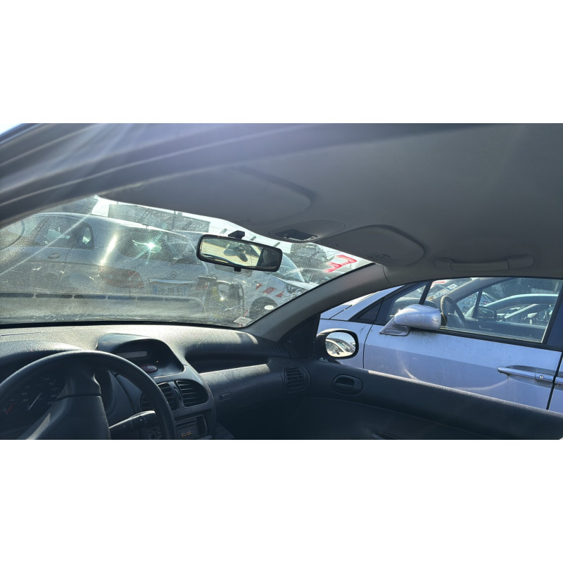 Pretensionneur de ceinture avant droit PEUGEOT 206 Photo n°18