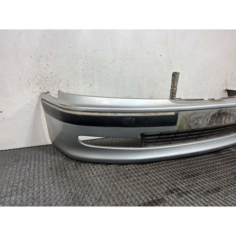 Pare choc avant PEUGEOT 406 Photo n°5