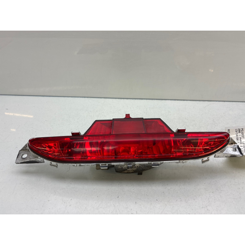 Anti brouillard arriere PEUGEOT 208 1 Photo n°4
