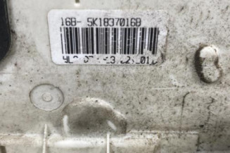 Serrure avant droit VOLKSWAGEN POLO 5