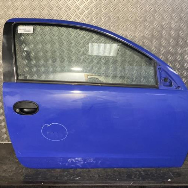 Porte avant droit OPEL CORSA C Photo n°1