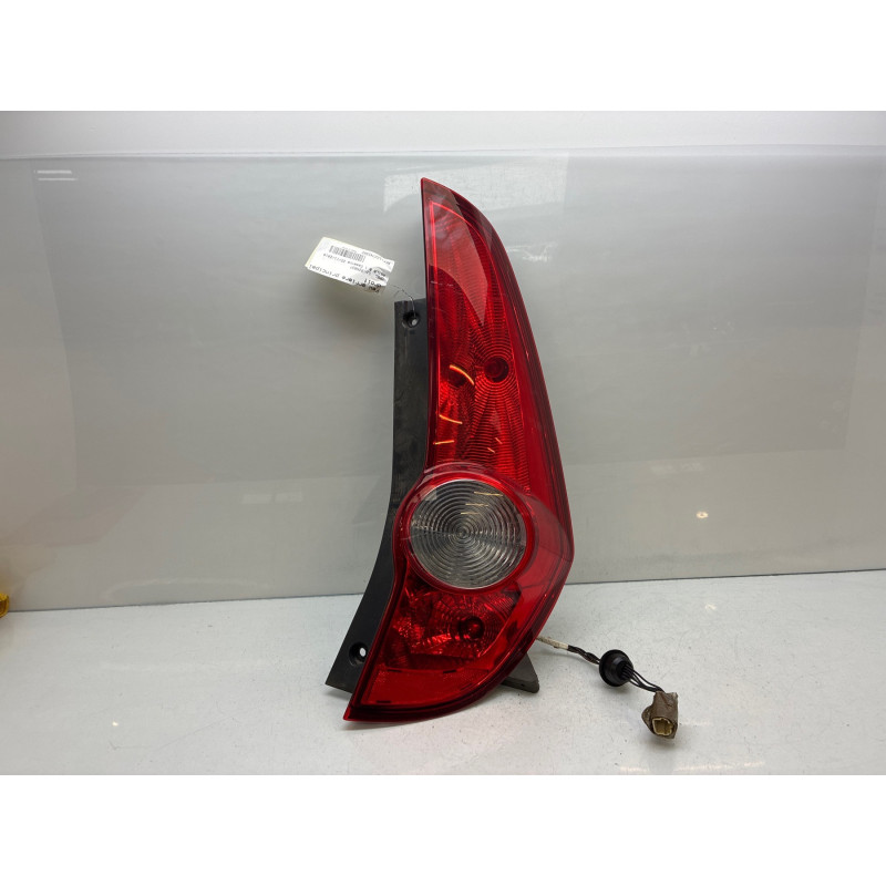 Feu arriere principal droit (feux) OPEL AGILA B Photo n°8