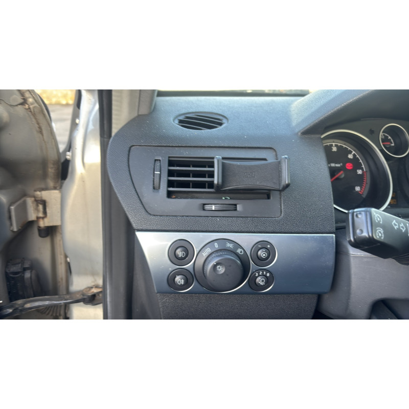 Calandre OPEL ASTRA H Photo n°19